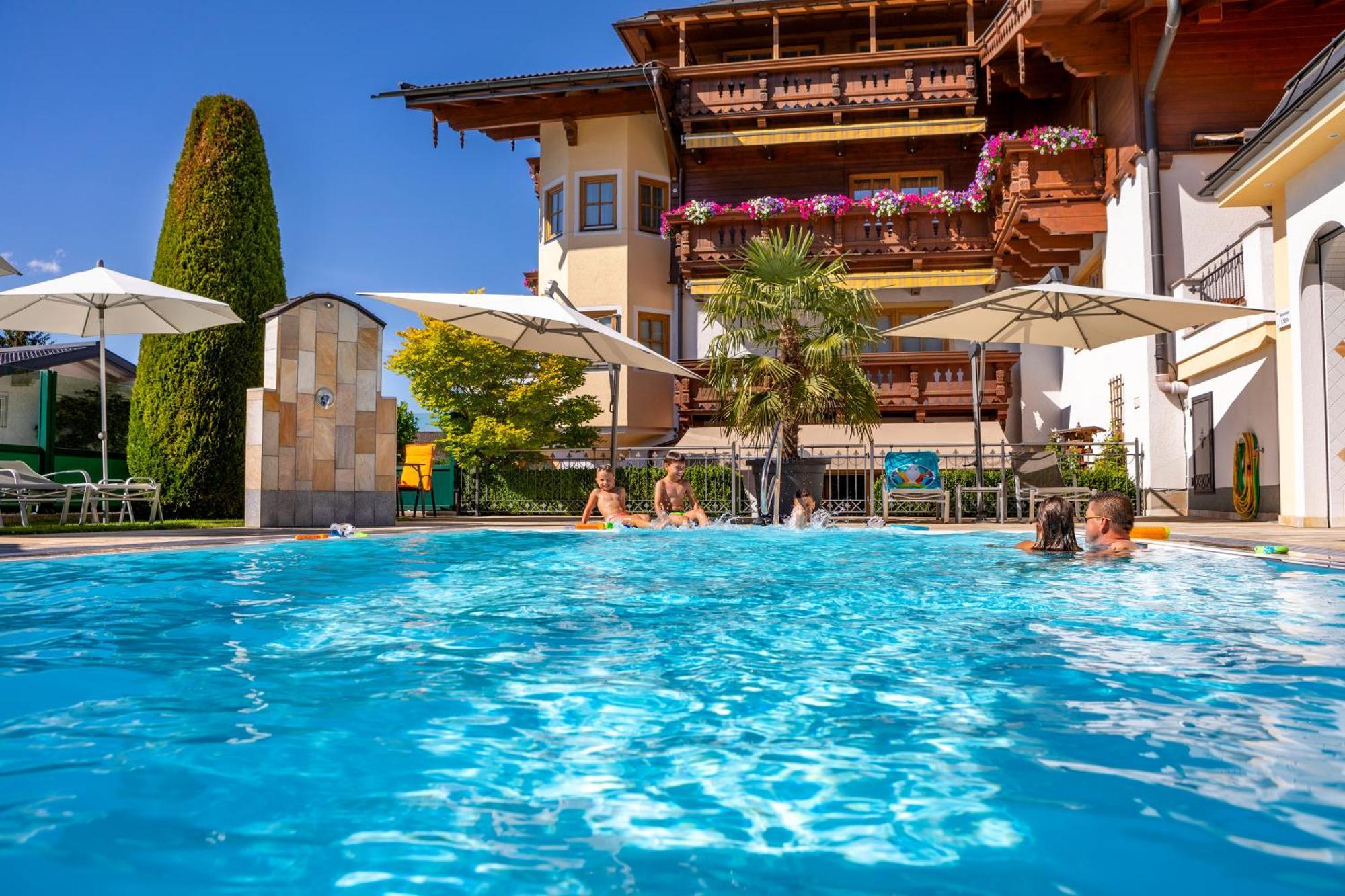 Apartments - Pension Florian Sankt Johann im Pongau Exteriör bild